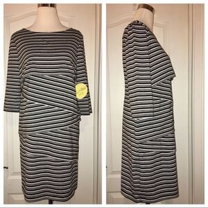 Dark navy & white bandage style dress sz L